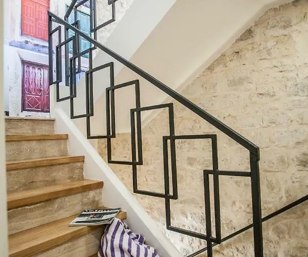 Lucia 招待所 特罗吉尔